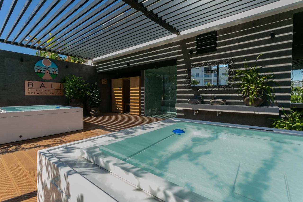 Nice 2 Bedroom Bali Apartment With Sea Views Torrevieja Exterior foto