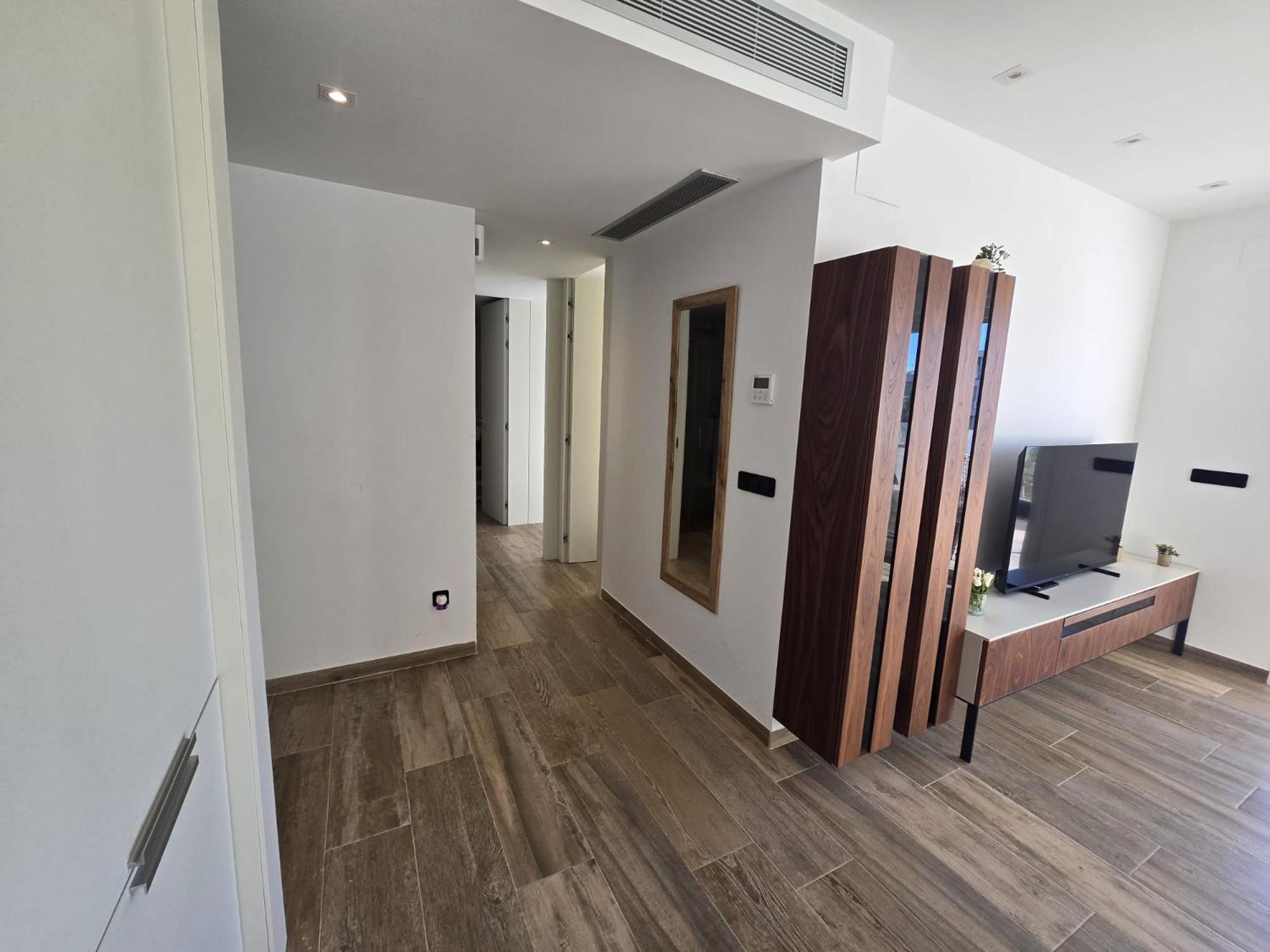 Nice 2 Bedroom Bali Apartment With Sea Views Torrevieja Exterior foto